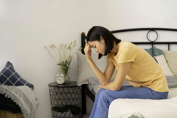 woman dealing with Anxiety Disorders