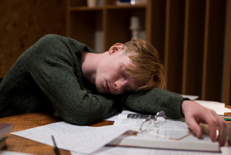 How Psychiatrists Can Help Students Overcome Insomnia